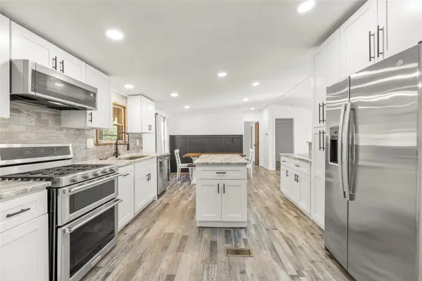 21150 Arnsworth Road, Montgomery, TX 77356