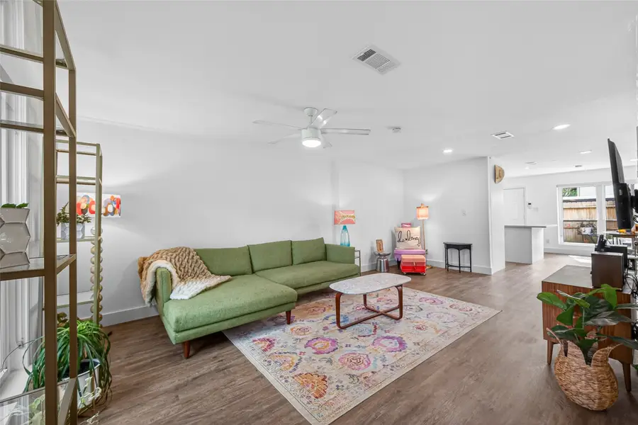 10240 Longmont Drive #48/1, Houston, TX 77042 - #2