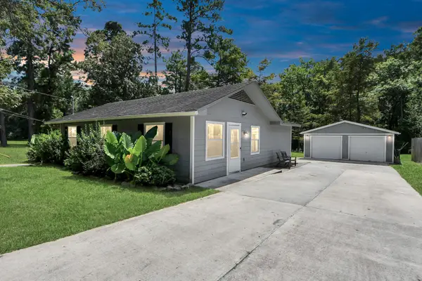 238 Waterfall Drive, Huffman, TX 77336