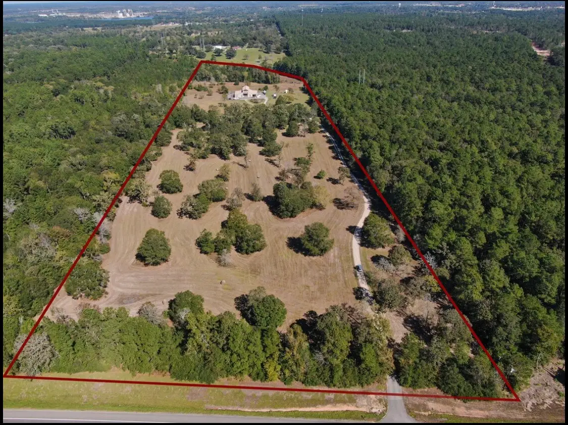 10890 Fm 830 Road, Willis, TX 77318 - Image #1