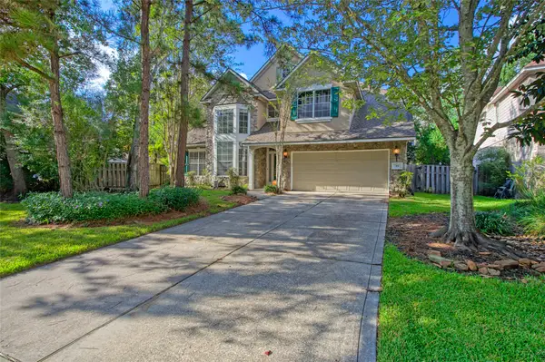 19 E Sundance Circle, The Woodlands, TX 77382