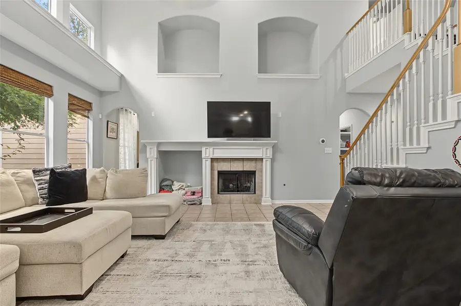 19 E Sundance Circle, The Woodlands, TX 77382 - #3