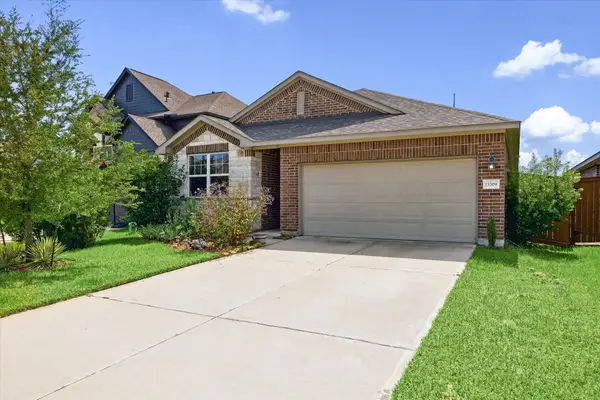 13309 Emerald Mallard Drive, Texas City, TX 77568