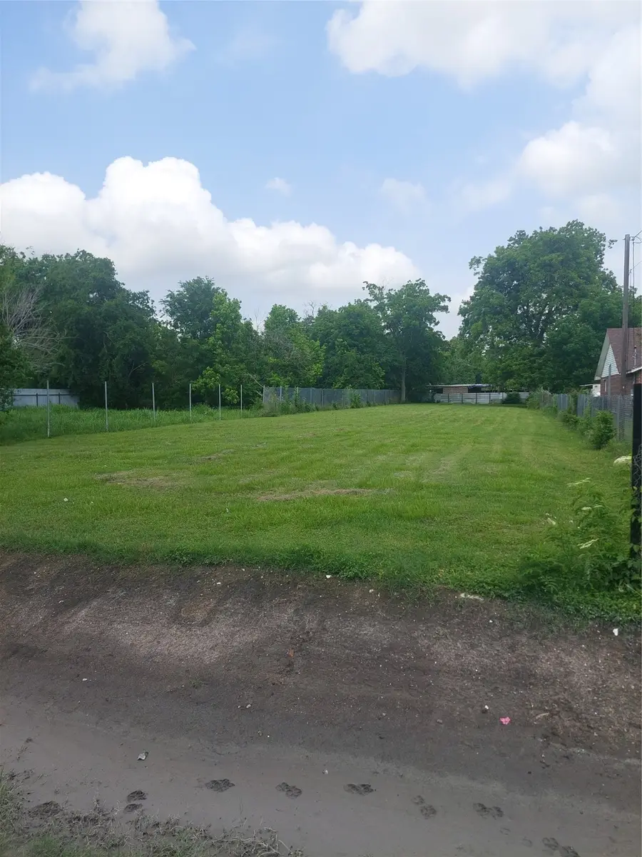 7330 Glass Street, Houston, TX 77016 - Image #3