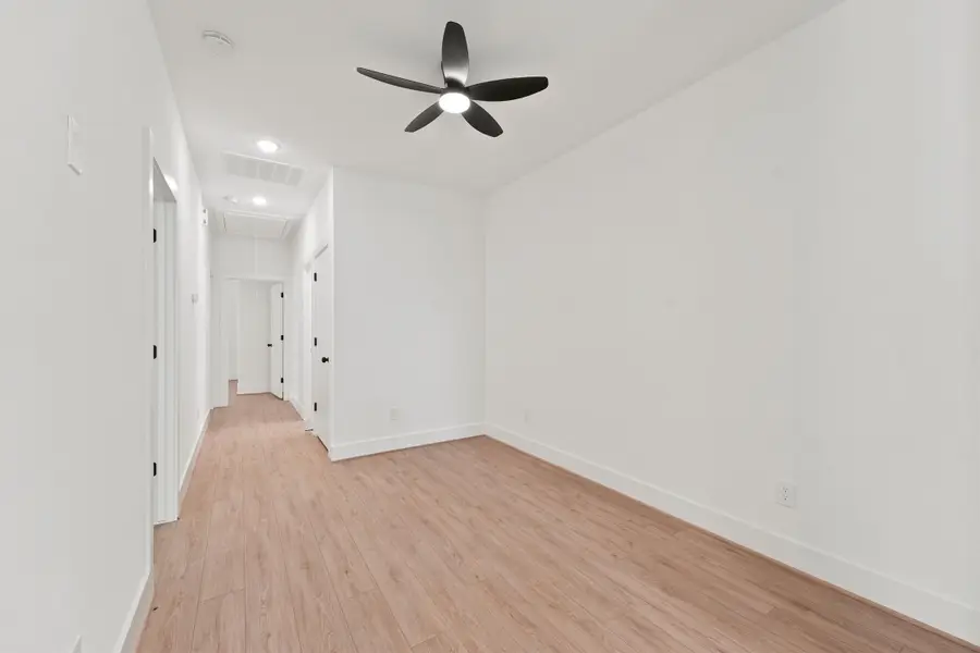 407 Calloway Street #A-B, Houston, TX 77029 - Image #3