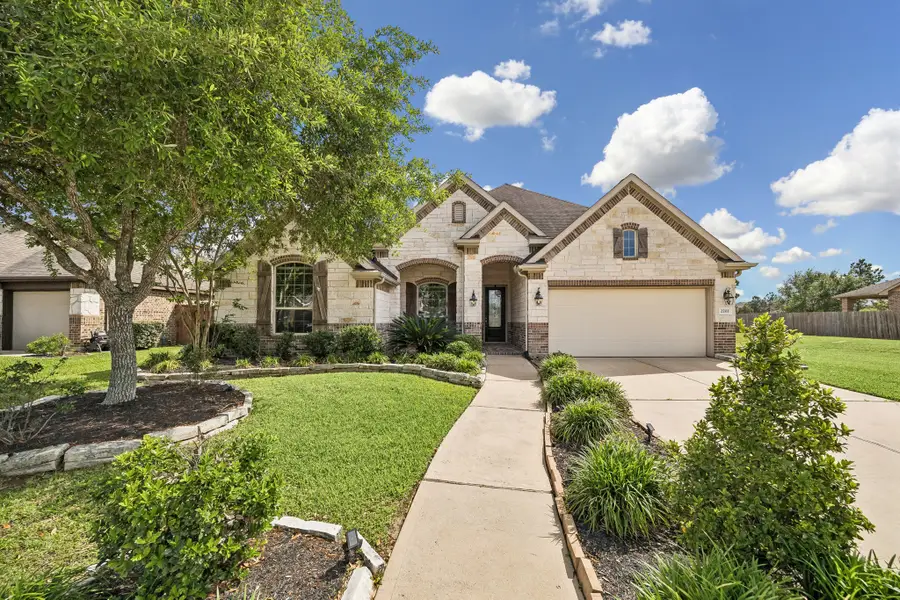 2202 Meadow Wind Drive, Pearland, TX 77089 - #2