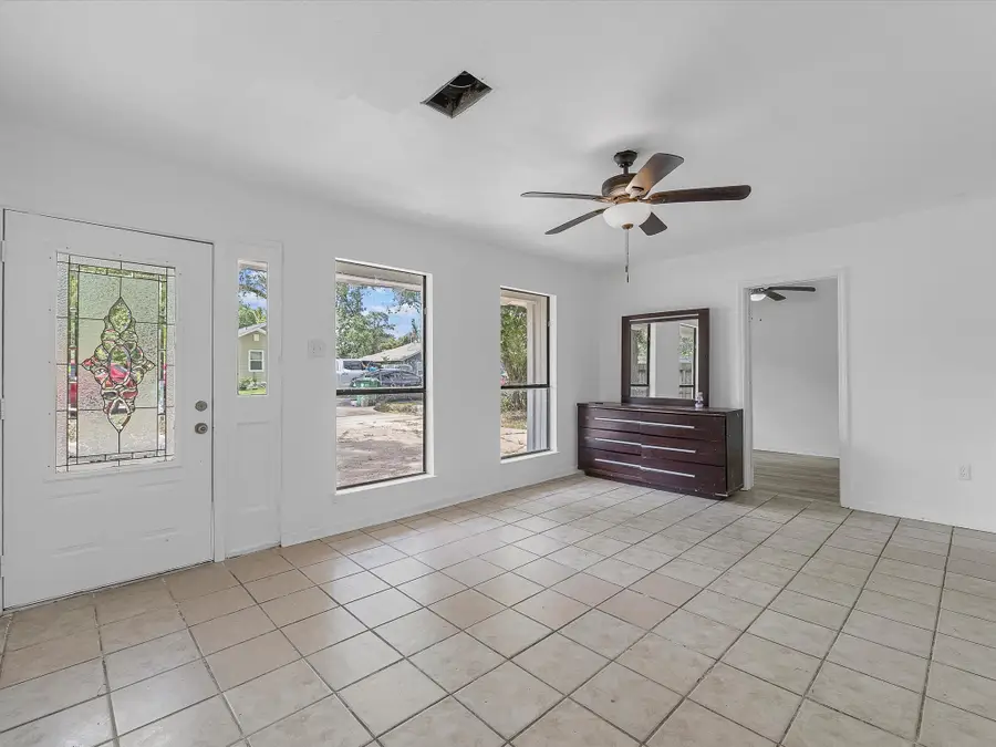 8161 Record Street, Houston, TX 77028 - Image #2