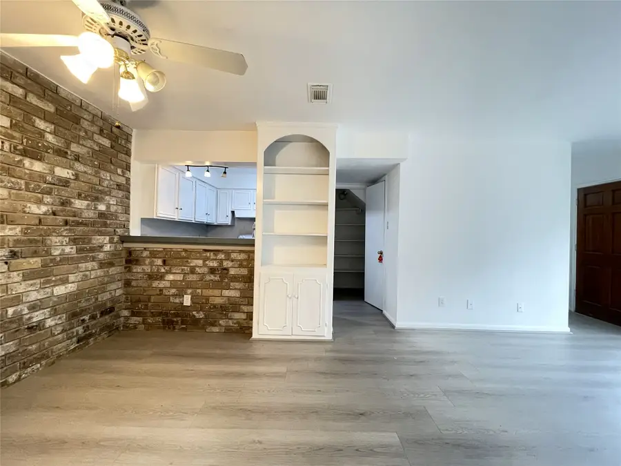 921 Wax Myrtle Lane, Houston, TX 77079 - #3