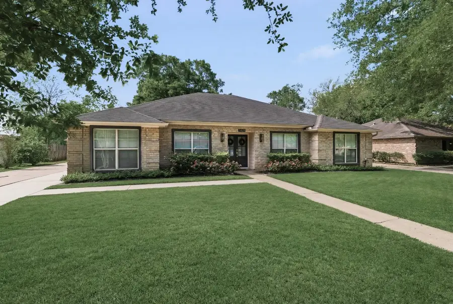 5825 Longwood Street, Beaumont, TX 77707 - #3