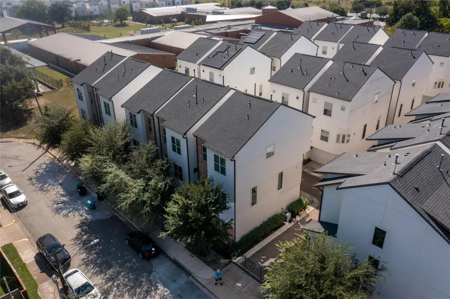 711 Schwartz Street, Houston, TX 77020 - Image #2