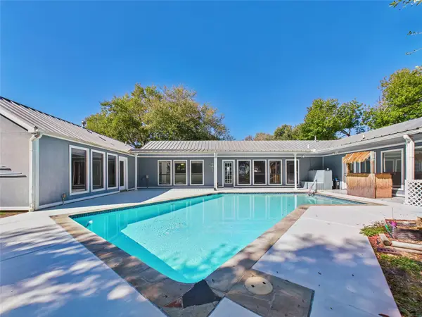 435 3rd Street, San Leon, TX 77539