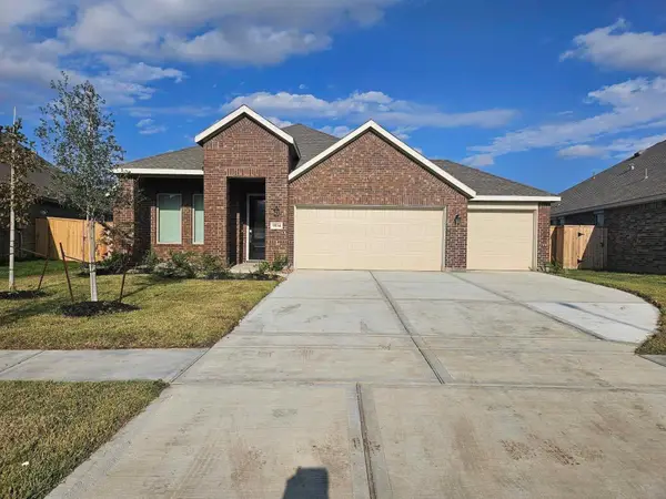 9534 Meghan Heights Drive, Baytown, TX 77521