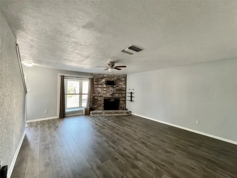 2119 Place Rebecca Lane #F7, Houston, TX 77090 - Image #3