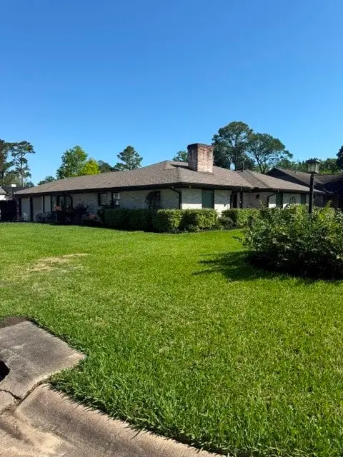 102 Cherry Tree Lane, Friendswood, TX 77546 - #3