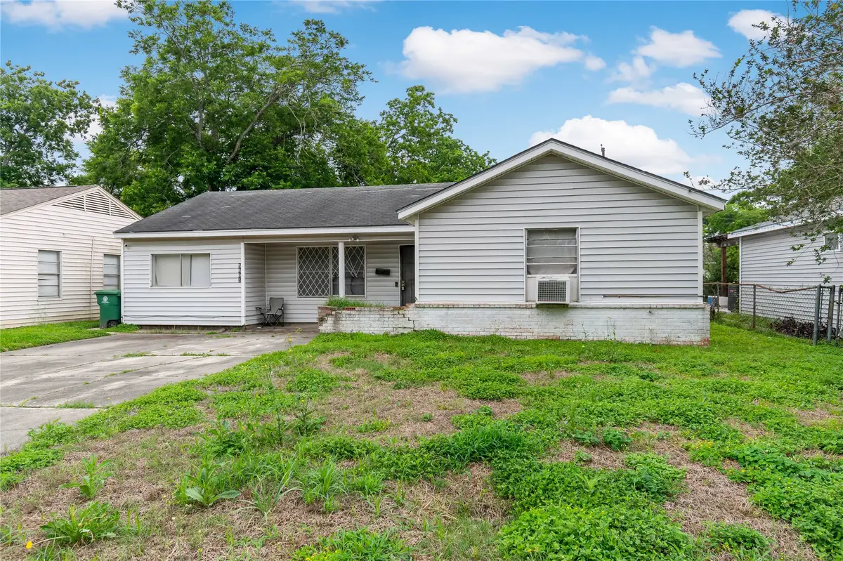 5603 Lakefield Drive, Houston, TX 77033 - #1