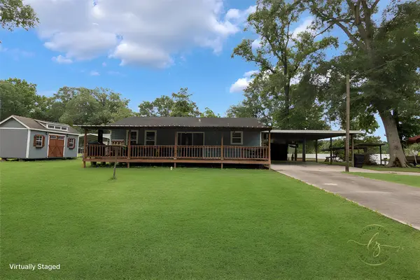 134 Magnolia Point Drive, Houston, TX 77336