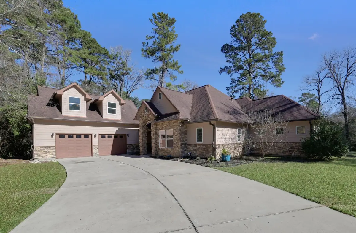 12207 Mustang Avenue, Willis, TX 77378 - Image #1