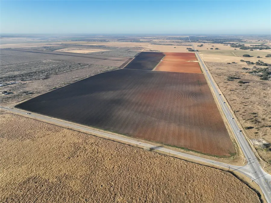 000 Sh 97, Floresville, TX 78114 - #3