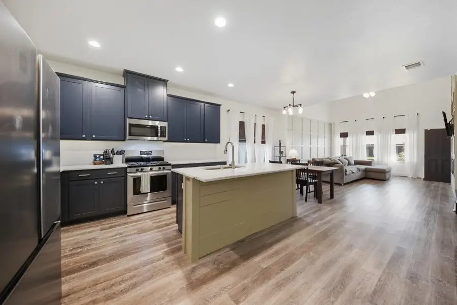 6330 Belleau Lake Drive, Katy, TX 77493 - Image #2