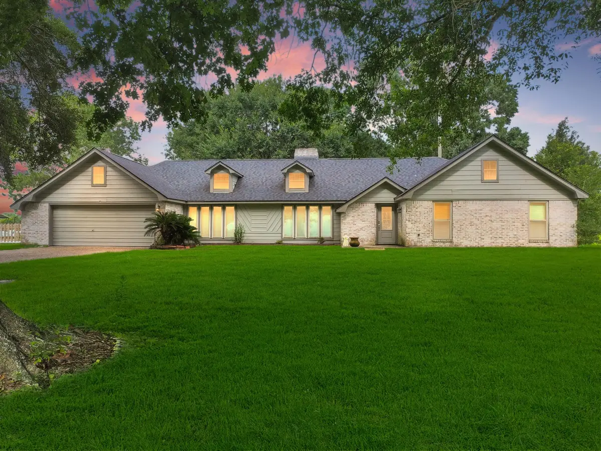 829 S Van Ostrand Avenue, Winnie, TX 77665 - #1