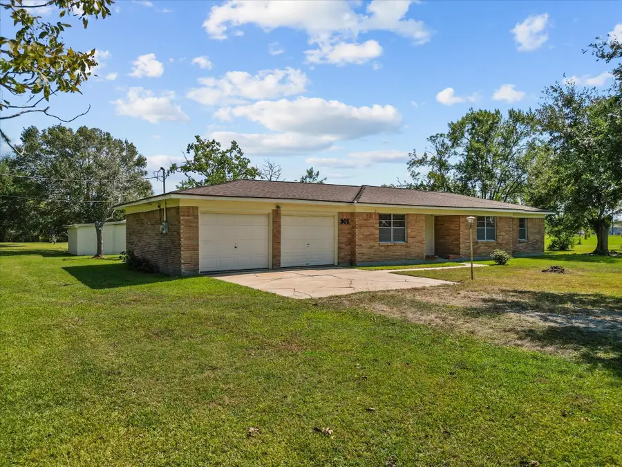 905 28th Street, Dickinson, TX 77539 - Image #3