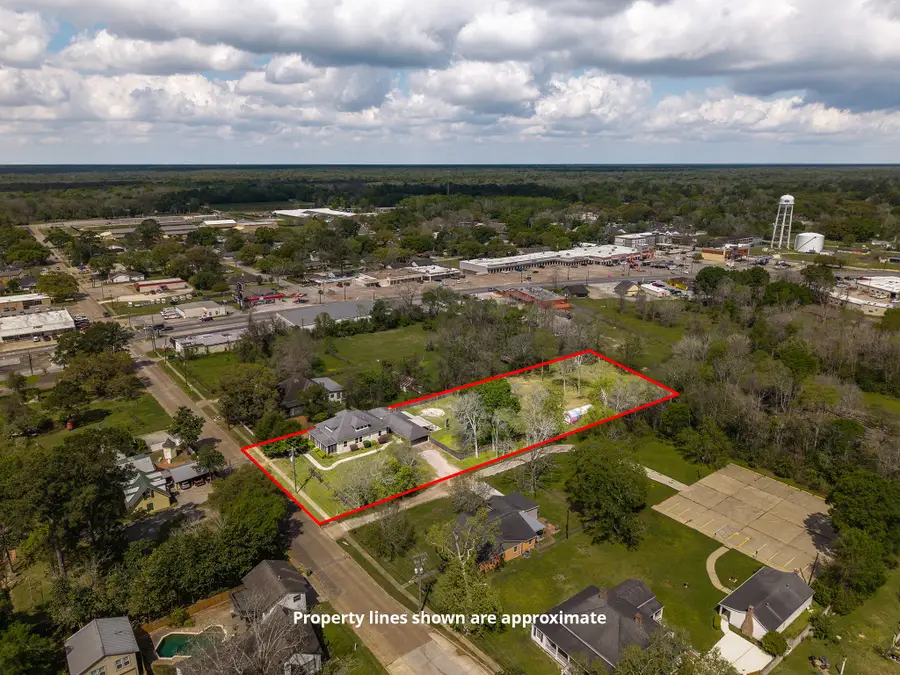 2031 Grand Avenue, Liberty, TX 77575 - #2