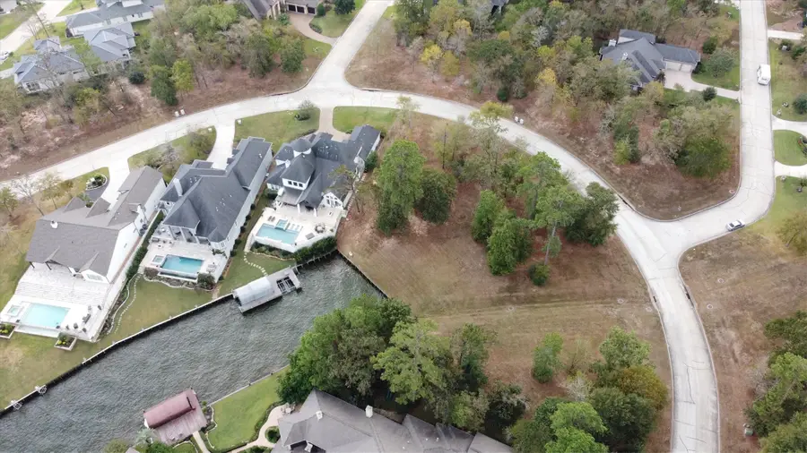 174 Bentwater Bay Drive, Montgomery, TX 77356 - Image #3