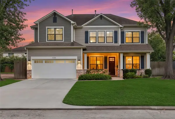 1236 Chamboard Lane, Houston, TX 77018