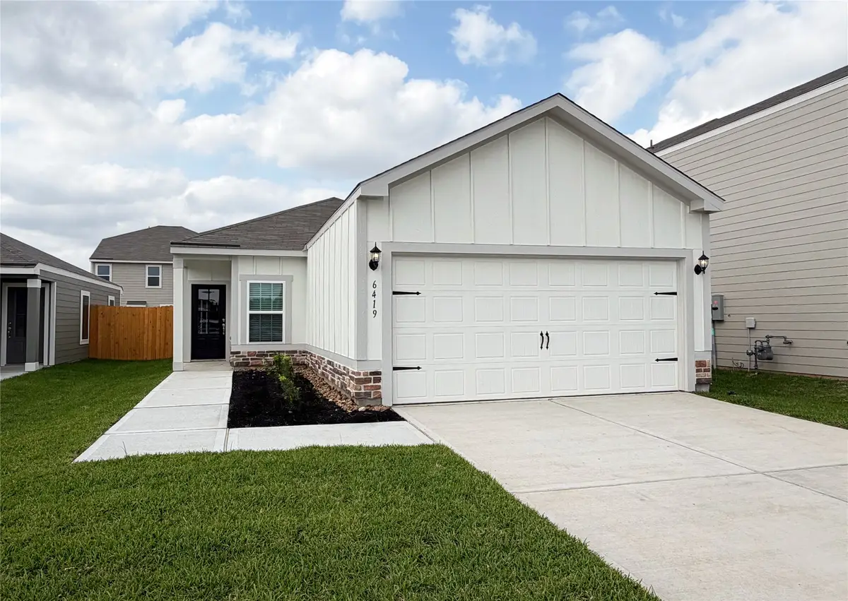 6419 Autumn Equinox Drive, Houston, TX 77048 - #1