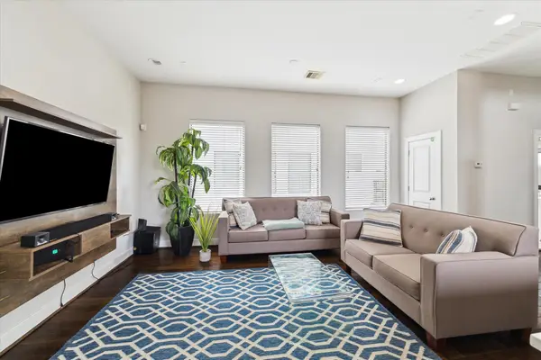 2805 Blodgett Street #C, Houston, TX 77004