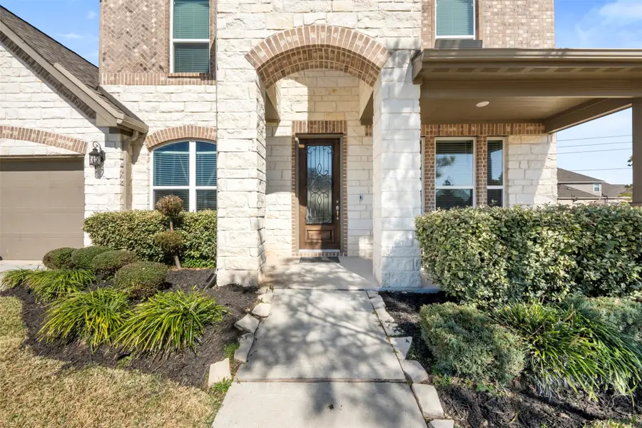 2027 Clearwater Grove Lane, Pearland, TX 77089 - Image #3