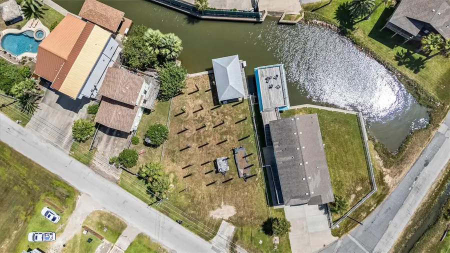 1526 103rd Street, Galveston, TX 77554 - Image #3