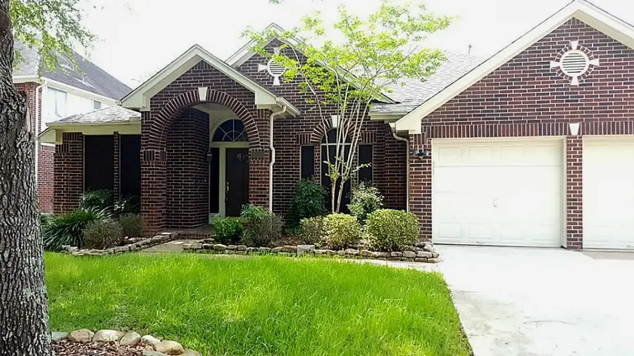 4506 Springfield Lakes Street, Sugar Land, TX 77479 - #2