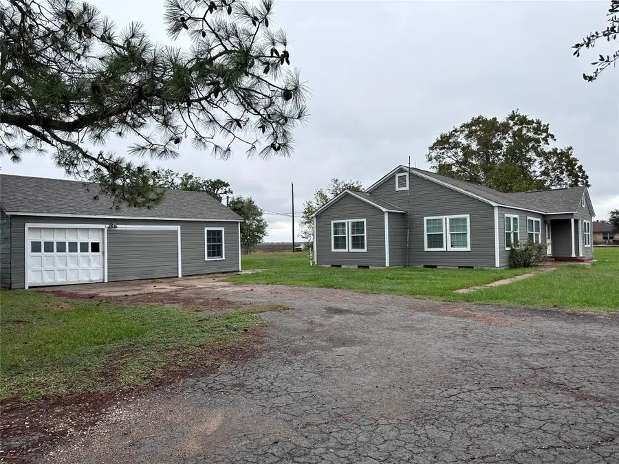 11000 S Hwy 71, El Campo, TX 77437 - Image #2