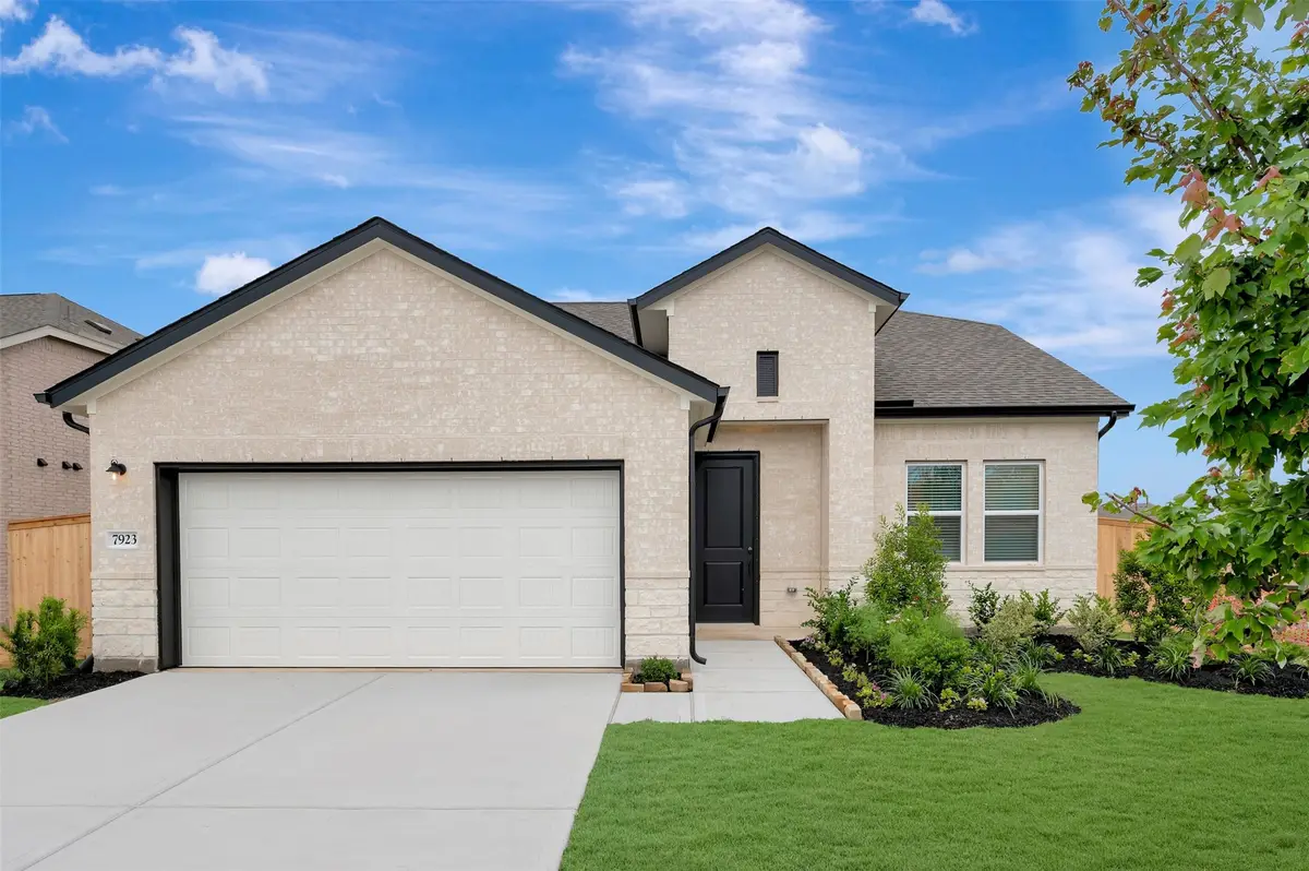 7719 Jasper Meadows Way, Angleton, TX 77515 - #1
