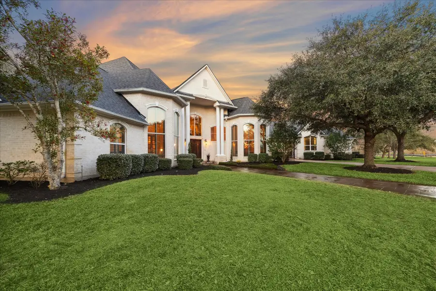 7843 Lakebrook Drive, Missouri City, TX 77459 - Image #2