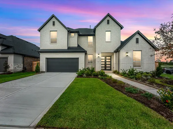 2723 Crown Ridge Drive, Missouri City, TX 77459
