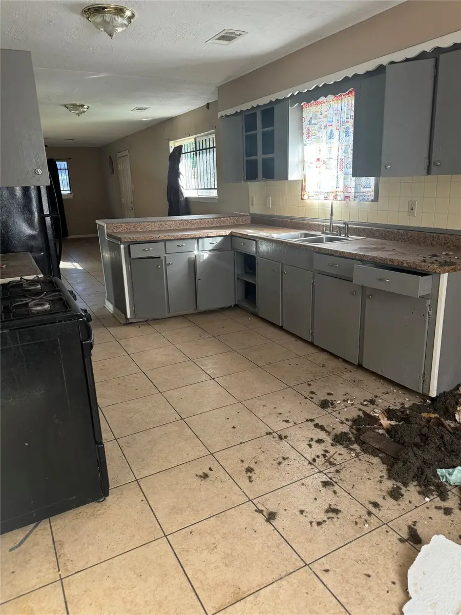 7202 Orlando Street, Houston, TX 77016 - Image #3