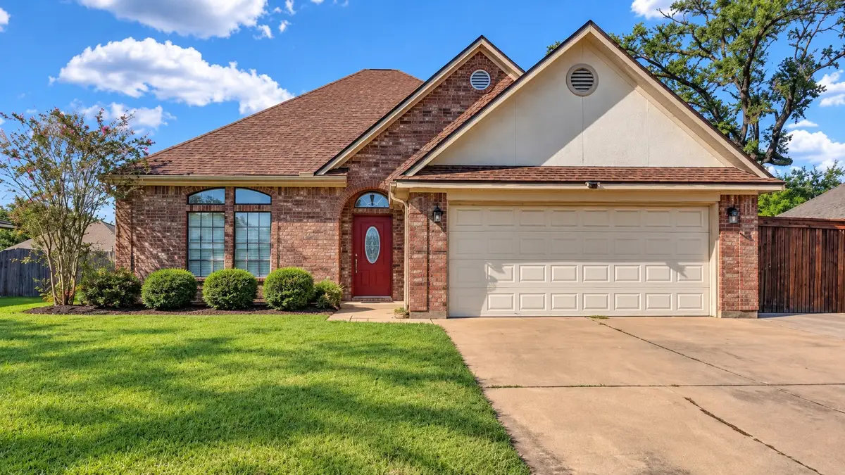 714 Moore Street, Richwood, TX 77566 - #1