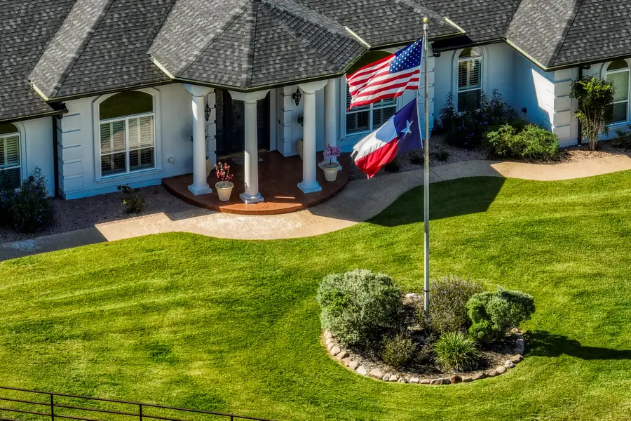 547 Powder Ridge, Luling, TX 78648 - Image #3