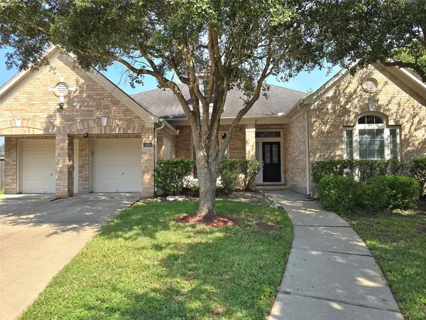 2414 Hidden Park Ct, Richmond, TX 77469