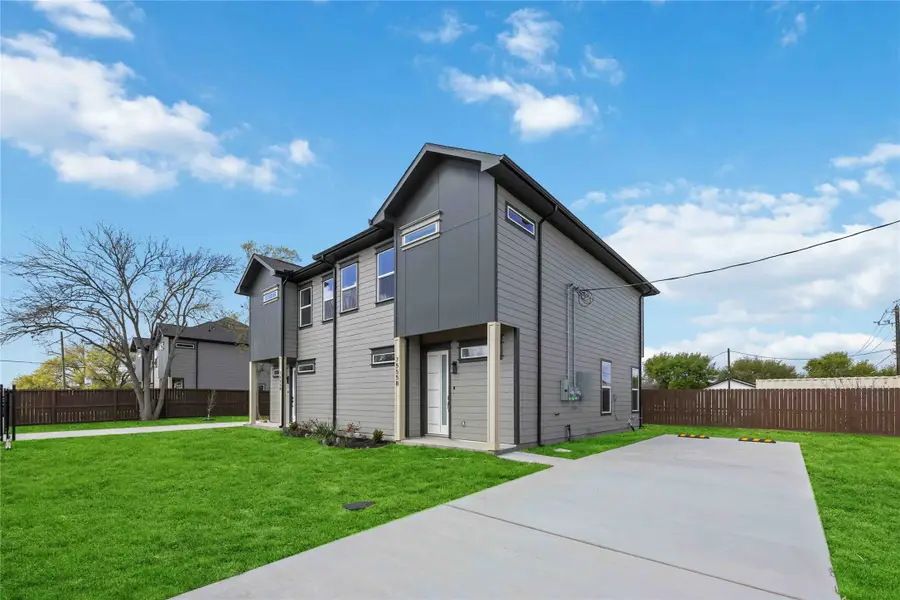 7555 Calhoun Road #A/B, Houston, TX 77033 - #3