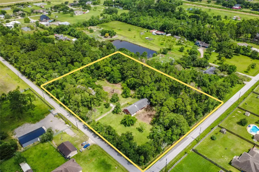 2101 Avenue L, Santa Fe, TX 77510 - #3