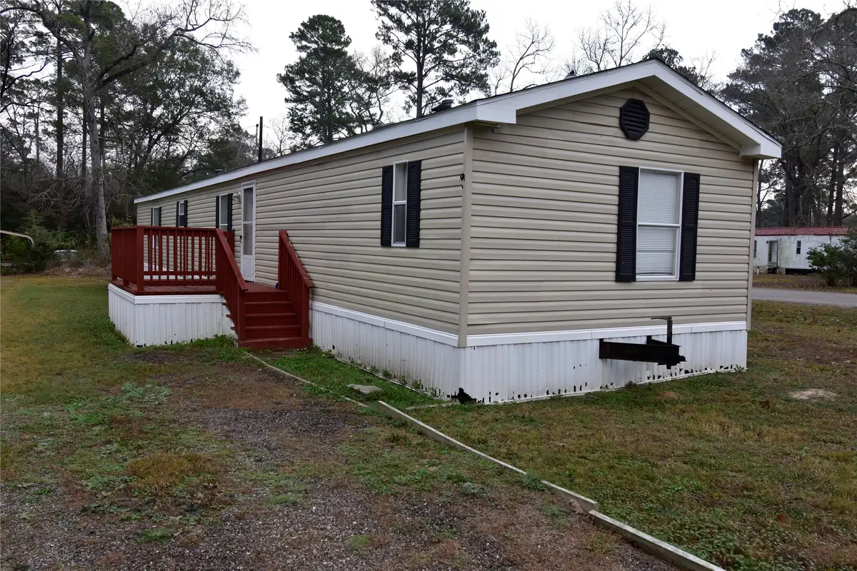 2 Lake View Lane, Huntsville, TX 77340 - Image #1