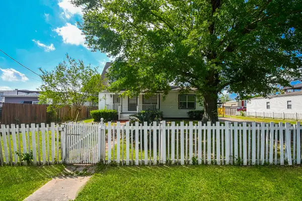 2636 Lone Oak Road, Houston, TX 77093