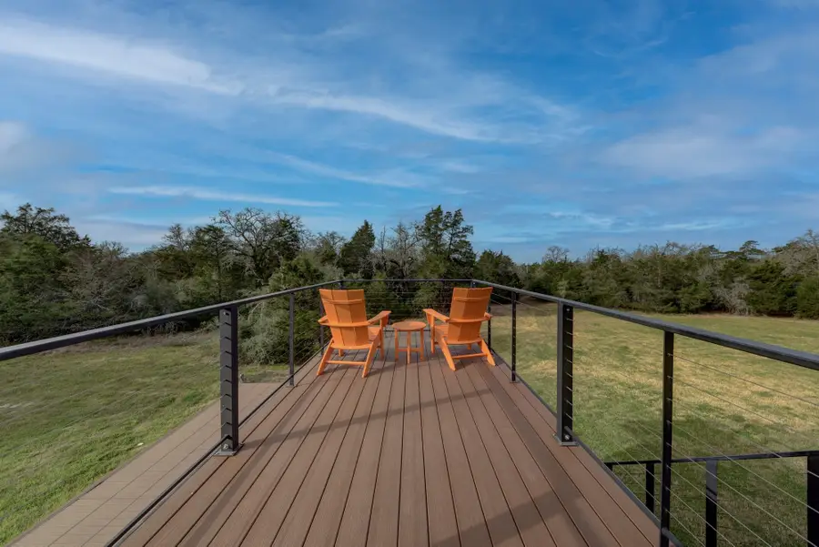 5301 Goehring Road, Ledbetter, TX 78946 - Image #3