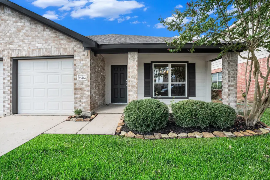 25414 Barmby Drive, Tomball, TX 77375 - Image #3