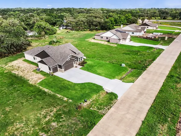 16 Cattle Drive, Bay City, TX 77414