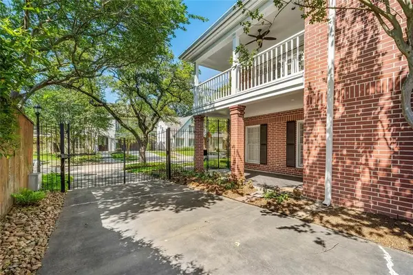 2915 Quenby Avenue, West University Place, TX 77005