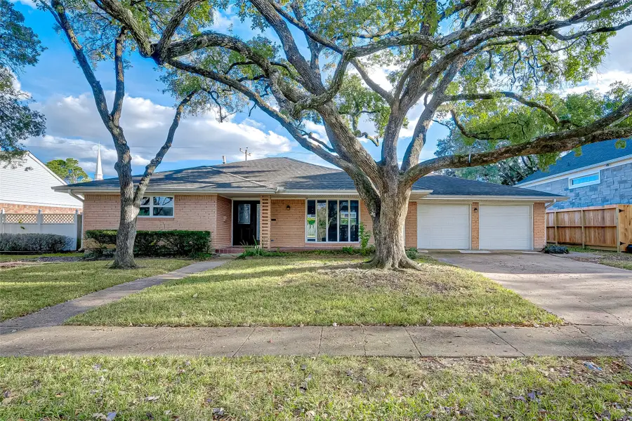 5007 Cheena Drive, Houston, TX 77096 - Image #3